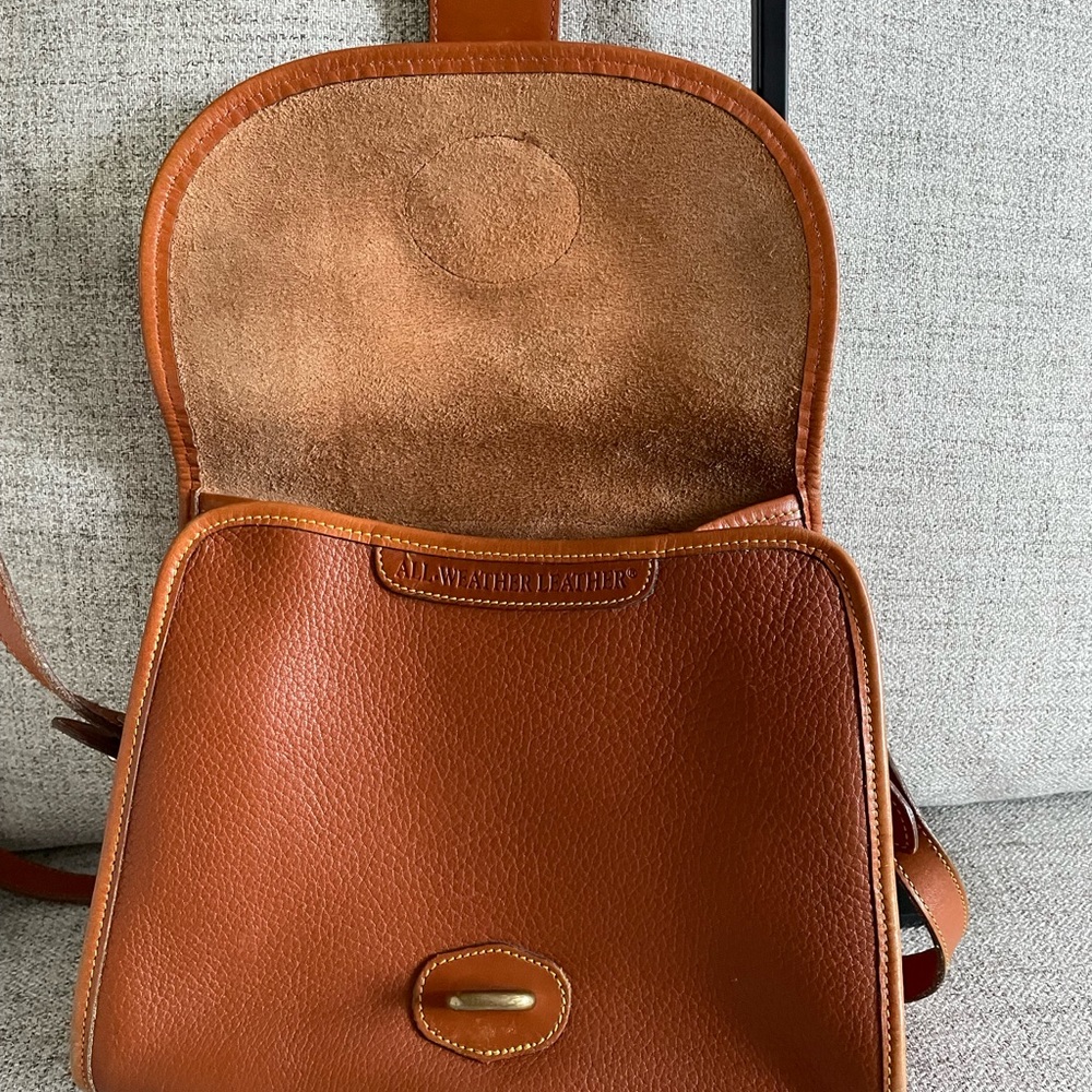 Dooney & Bourke All Weather 2 Duck, Vintage. Pebble Leather. Dark Tan. Like New! - Picture 10 of 15